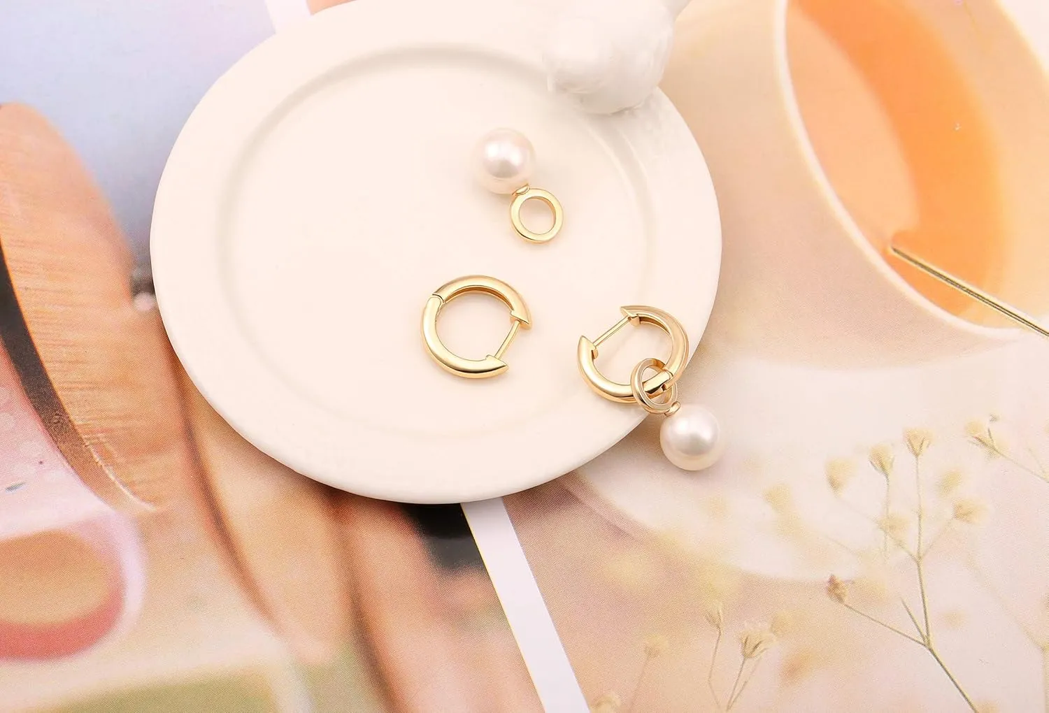18K Gold Plated Chunky Hoop Earrings Simple Thick Huggie Earrings for Women Elegant Minimalist Jewelry