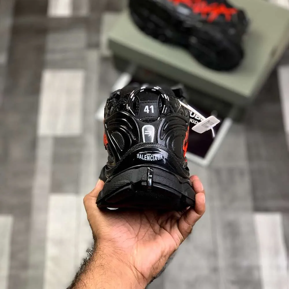 Ballenciiaga Runner Graffiitti (Black Redd)Top Premium Batch
