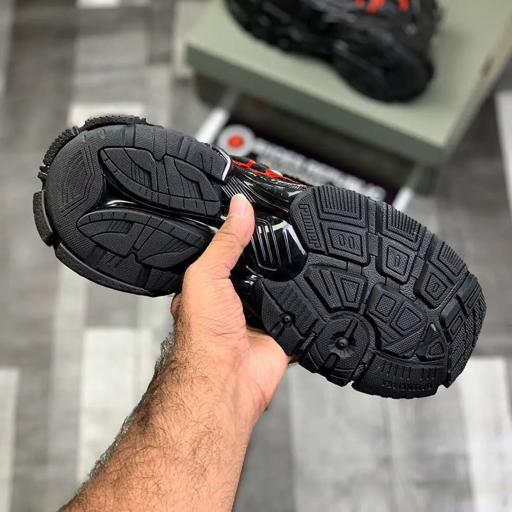 Ballenciiaga Runner Graffiitti (Black Redd)Top Premium Batch