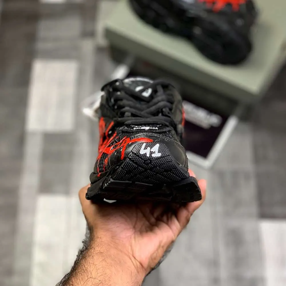 Ballenciiaga Runner Graffiitti (Black Redd)Top Premium Batch