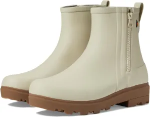 BOGS Holly Rain Zip Oatmeal 9 B (M)
