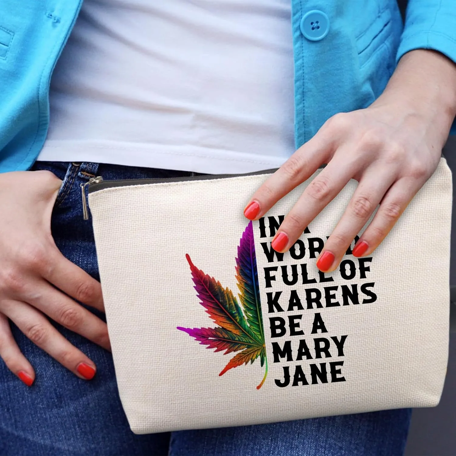 Funny Leaf Birthday Gifts for Women, Funny Gifts for Friends Travel Cosmetic Bag, Funny Birthday Gifts Christmas Farewell Graduation Friendship Gifts for Women Best Friends Sister Coworkers Bestie