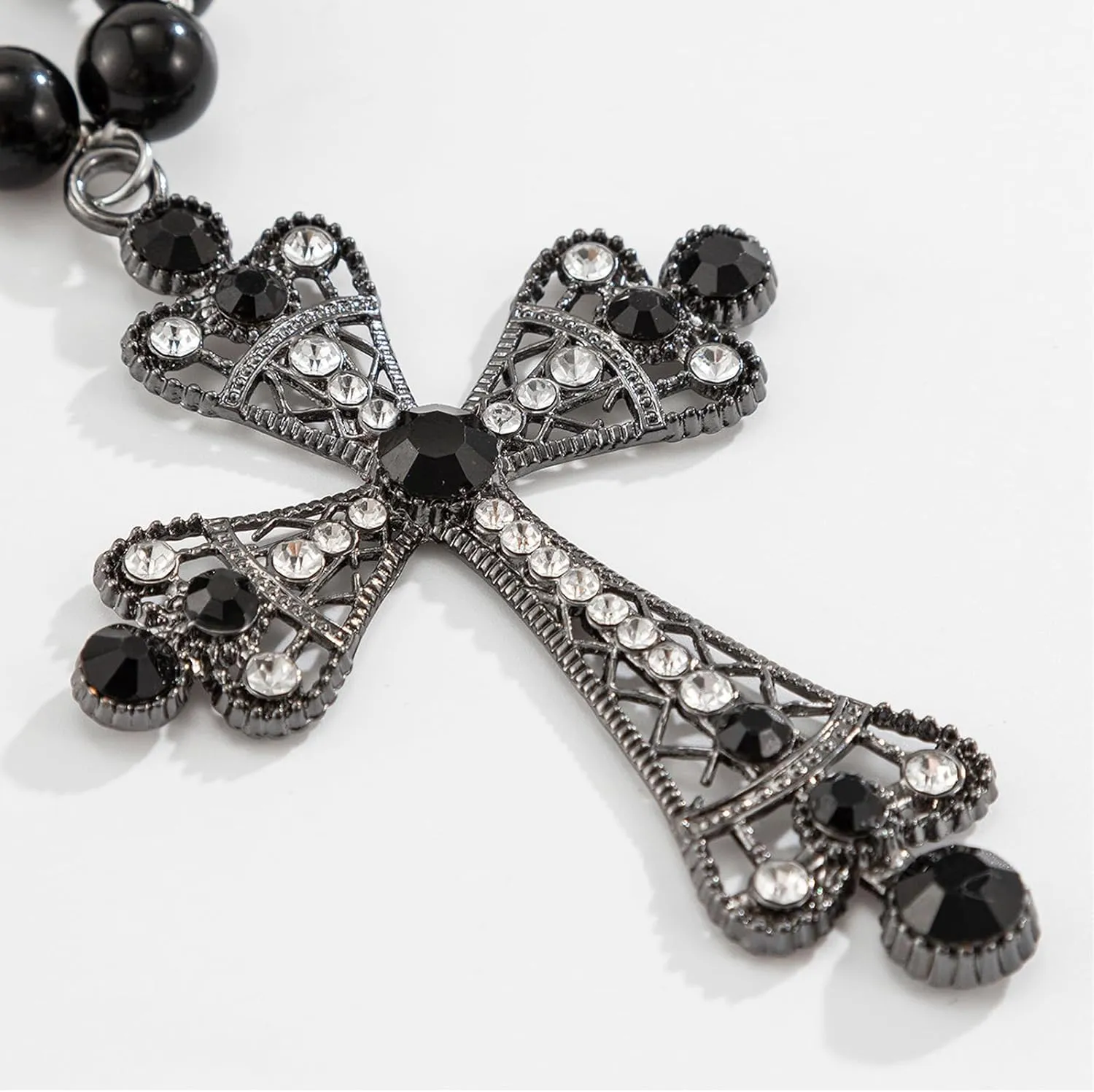 Gothic Necklace Pearl Cross Necklaces Big Cross Necklace Chunky Cross Necklace Punk Pearl Cross Pendants Necklace Vintage Charm Necklace Gothic Cross Necklace Goth Jewelry for Women