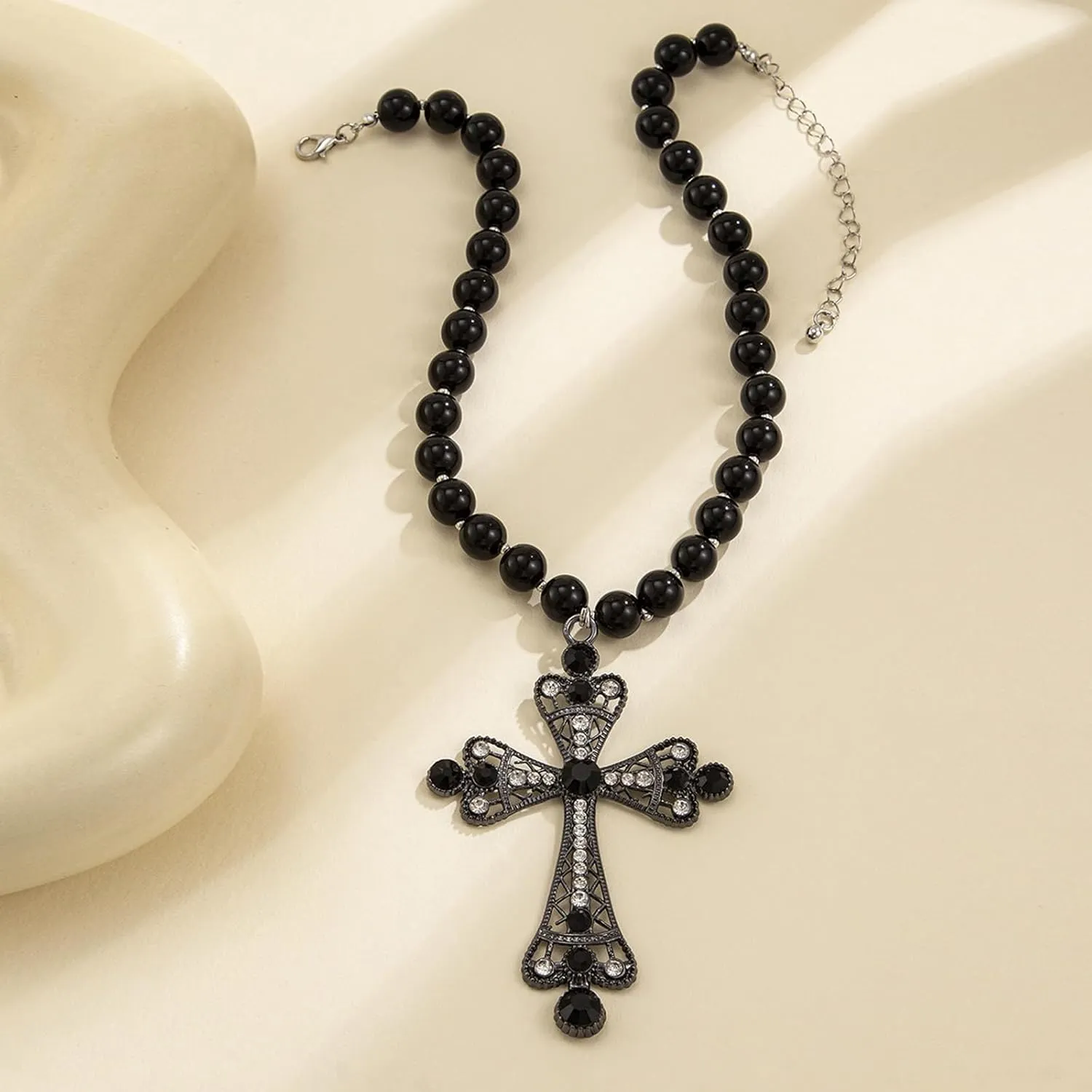 Gothic Necklace Pearl Cross Necklaces Big Cross Necklace Chunky Cross Necklace Punk Pearl Cross Pendants Necklace Vintage Charm Necklace Gothic Cross Necklace Goth Jewelry for Women