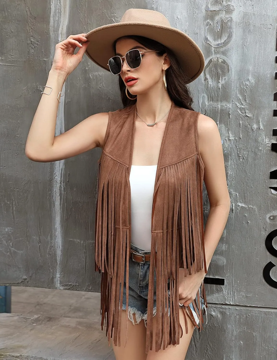 KOJOOIN Women's Fringe Vest 70s Hippie Faux Suede Rivets Sleeveless Costume Fringe Jacket Brown M