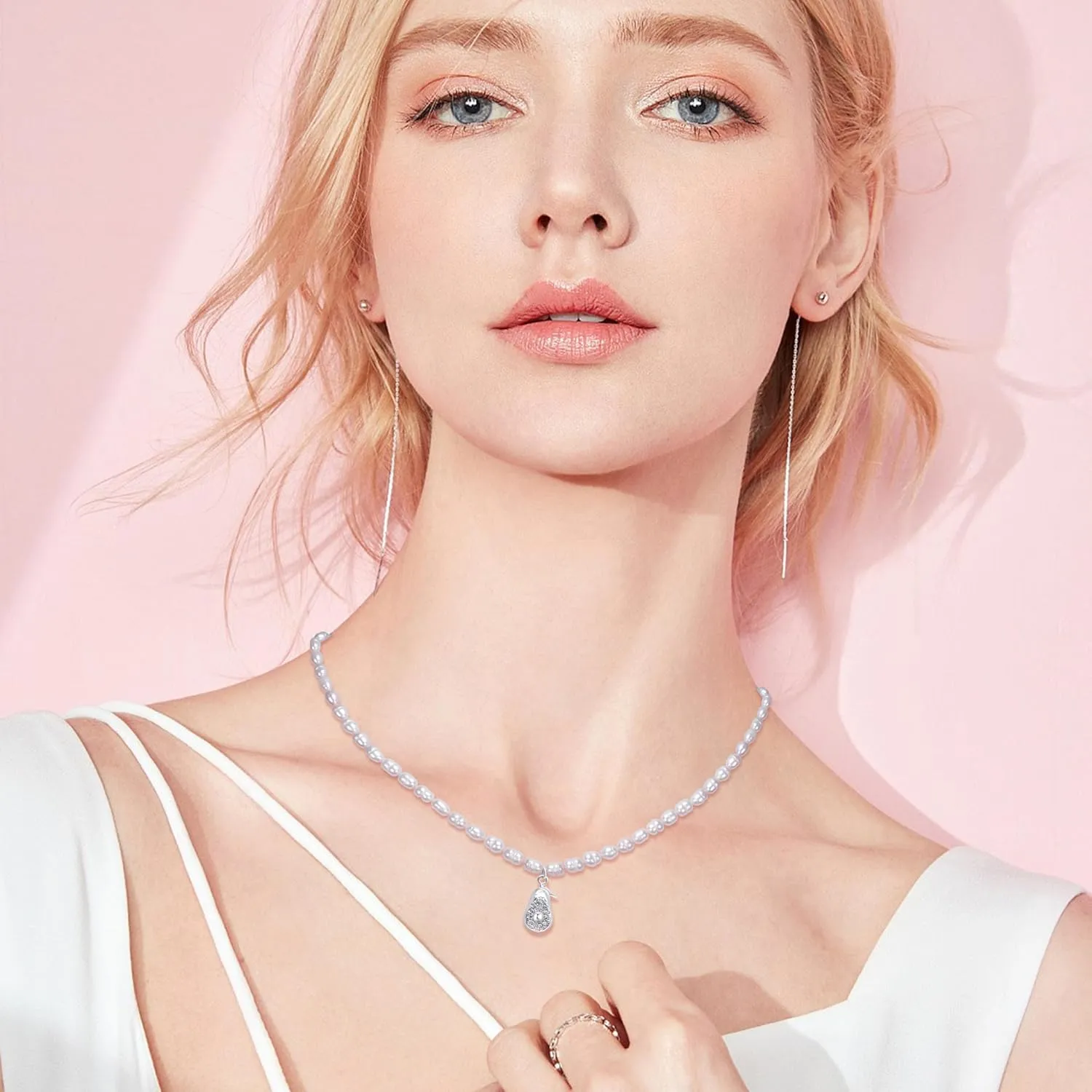 Natural Freshwater Pearl Choker Necklace for Women, Trendy 14K Gold Plated Women Pearl Statement Necklaces Jewelry Gift
