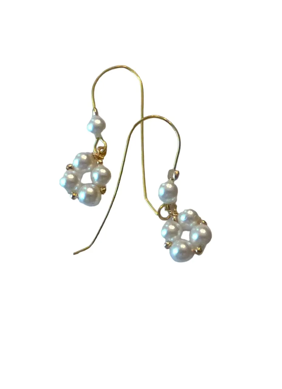 Pearl ClusterEarrings, Pearl Dangle Earrings, Gold Pearl Earrings, Bridal Pearls, Shell Pearls