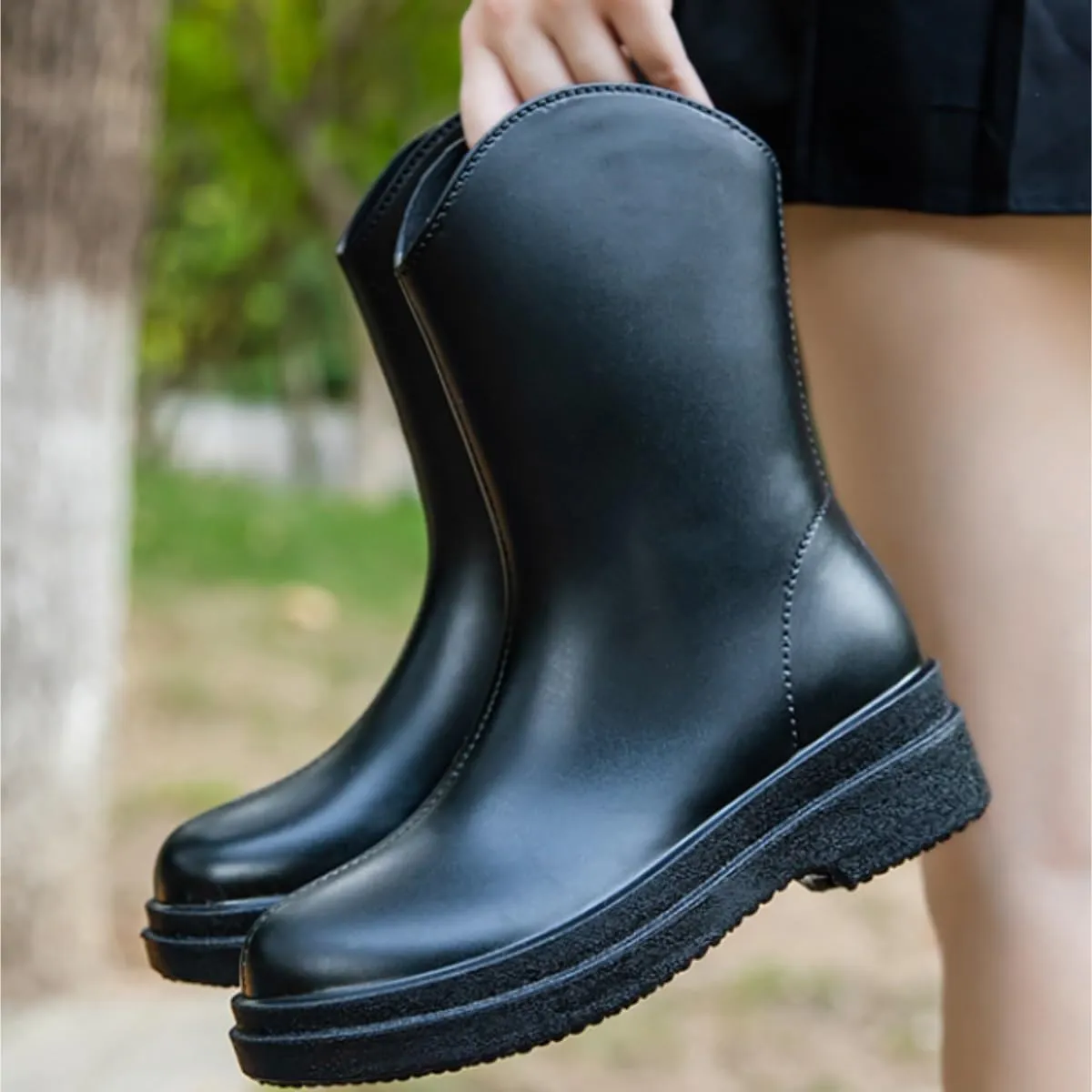 Rain Boots Footwear Women's Waterproof Rain Boots Mid Tube Water Shoes Winter Non Slip Rubber Shoes Outdoor Work Boots